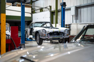 Image 14/28 de Aston Martin DB 5 (1964)