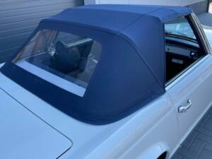 Imagen 24/33 de Mercedes-Benz 280 SL (1971)