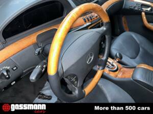 Bild 12/15 von Mercedes-Benz S 55 AMG (2001)