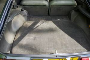 Bild 21/21 von Ford Capri 2,8i (1988)