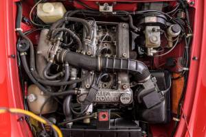 Image 46/50 of Alfa Romeo 2.0 Spider QV (1988)