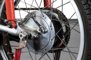 Image 9/32 of Berneg DUMMY (1952)