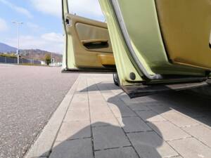 Immagine 46/55 di Mercedes-Benz 300 TD (1979)