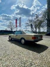 Bild 51/65 von Mercedes-Benz 380 SEC (1983)