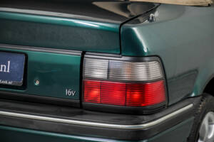 Image 31/50 de Rover 216 (1996)