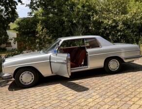 Bild 2/7 von Mercedes-Benz 250 CE (1972)