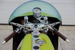 Image 28/39 of Moto Guzzi 1000 SP II (1985)