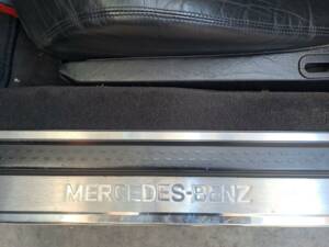 Image 28/50 de Mercedes-Benz 300 SL-24 (1992)