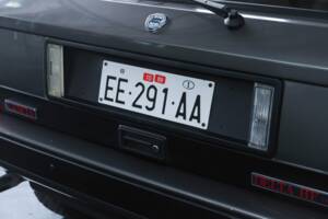 Image 14/50 of Lancia Delta HF Integrale (1988)