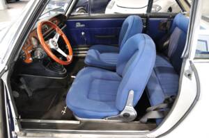Image 19/32 of Lancia Fulvia 1.3 S (1973)