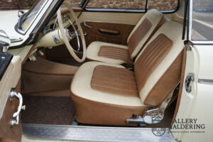 Immagine 4/50 di Borgward Isabella Coupe (1957)