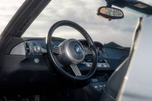 Image 49/84 of BMW Z8 (2001)
