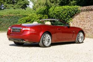Image 39/50 of Jaguar XK (2011)