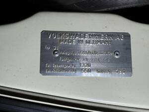 Imagen 42/56 de Volkswagen 1600 TL (1966)