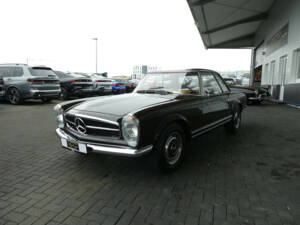 Imagen 3/30 de Mercedes-Benz 280 SL (1968)