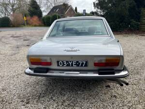Bild 13/60 von Peugeot 504 V6 Coupe (1975)
