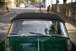 Image 11/50 of Jaguar XK 150 DHC (1954)