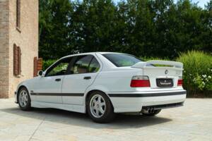 Bild 7/50 von BMW 318is "Class II" (1994)