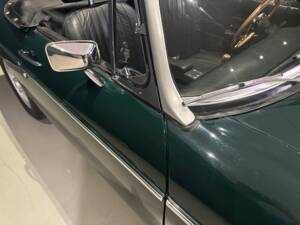 Afbeelding 15/54 van MG MGB (1973)
