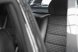 Imagen 34/50 de Mercedes-Benz 190 E 2.5-16 Evolution II (1990)