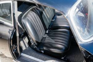 Image 27/48 of Porsche 356 C 1600 (1964)