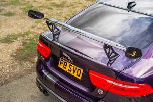 Image 10/50 of Jaguar XE SV Project 8 (2018)