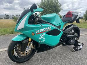 Bild 4/35 von Petronas DUMMY (2003)