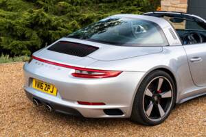 Bild 25/50 von Porsche 911 Targa 4S (2016)