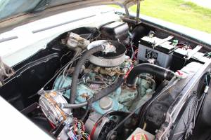 Image 35/37 of Pontiac Chieftain (1956)