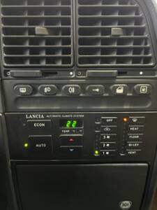 Bild 26/41 von Lancia Thema Station Wagon Turbo DS (1985)