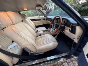 Bild 19/33 von Aston Martin V8 EFi (1986)