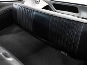 Bild 36/44 von MG MGB GT (1971)