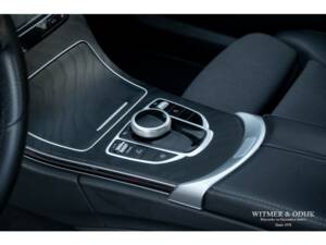 Imagen 15/29 de Mercedes-Benz C 180 T (2016)