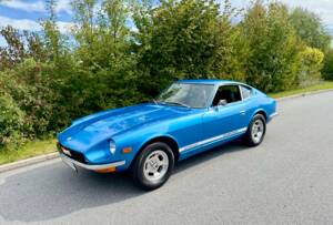 Image 1/40 of Datsun 240 Z (1972)