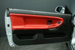 Immagine 10/50 di BMW 328i (1997)