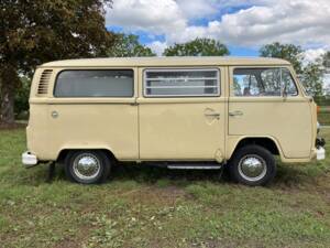 Imagen 8/15 de Volkswagen T2b minibus (1974)