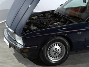 Bild 15/37 von Jaguar Sovereign 3.6 (1988)