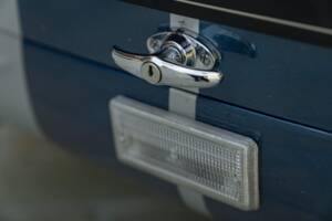 Image 14/50 of AC Cobra Mk IV (1987)
