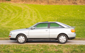 Image 4/70 of Audi 90 - 2.3E (1990)