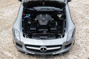 Image 29/32 of Mercedes-Benz SLS AMG (2011)