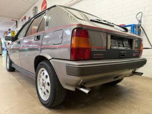 Imagen 15/20 de Lancia Delta HF Integrale (1989)