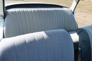 Image 18/50 of Mercedes-Benz 220 b (1965)