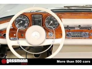 Image 15/15 de Mercedes-Benz 300 SE (1967)