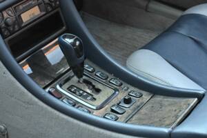 Image 28/50 of Mercedes-Benz CLK 230 Kompressor (2002)