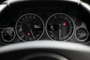 Imagen 13/46 de Aston Martin V12 Zagato (2011)