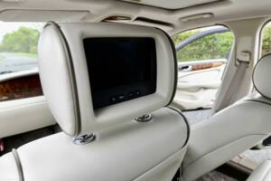 Afbeelding 29/50 van Jaguar XJ 8 4.2 (2003)