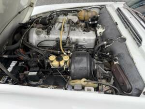 Image 39/50 of Mercedes-Benz 280 SL (1971)