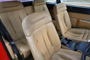 Image 34/50 of Ferrari Mondial 8 (1981)
