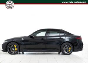 Bild 4/15 von Alfa Romeo Giulia Quadrifoglio (2017)