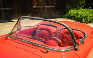 Image 17/51 of Chevrolet Corvette (1960)